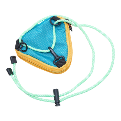 pillo triangle mini pouch blue