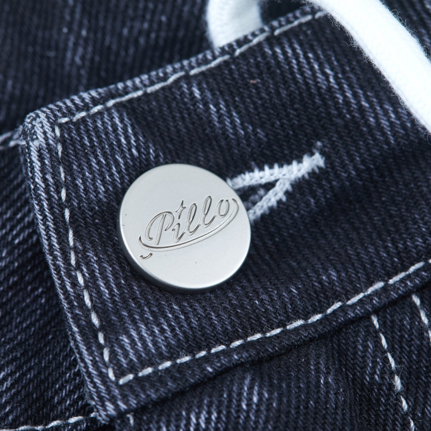pillo denim washed black